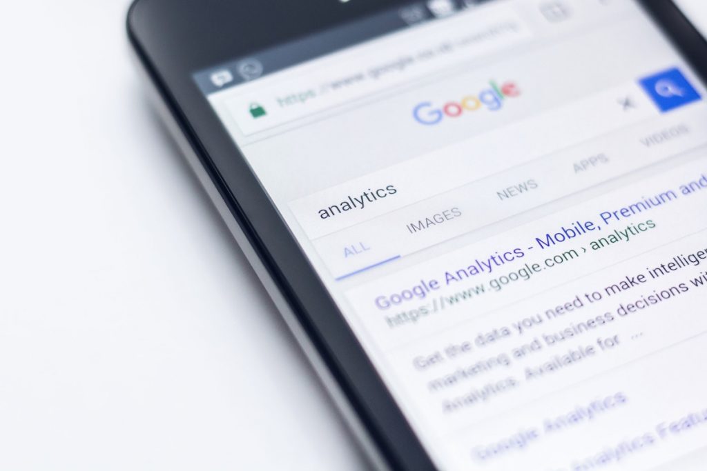 google analytics open on mobile